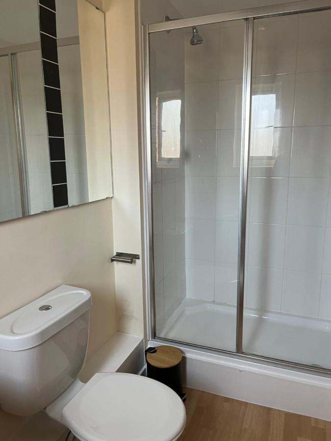 Spacious Two Bedrooms Apartment For Business And Holiday بورتسماوث المظهر الخارجي الصورة