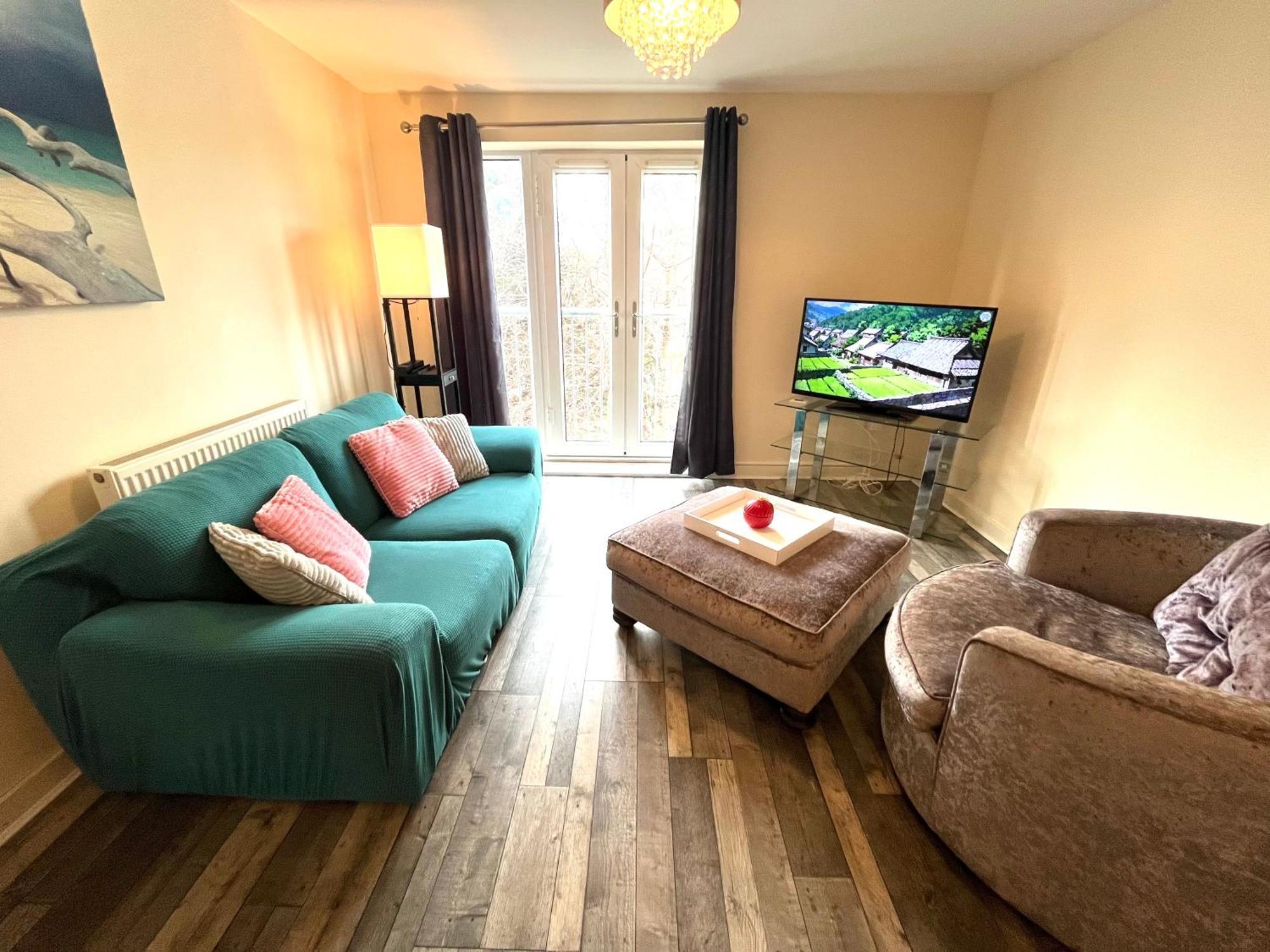 Spacious Two Bedrooms Apartment For Business And Holiday بورتسماوث المظهر الخارجي الصورة